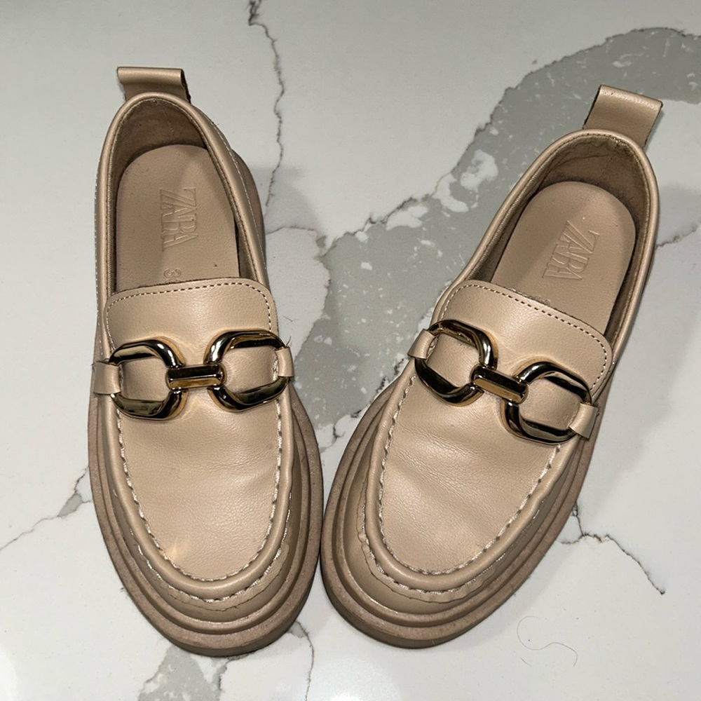 Kids shoes